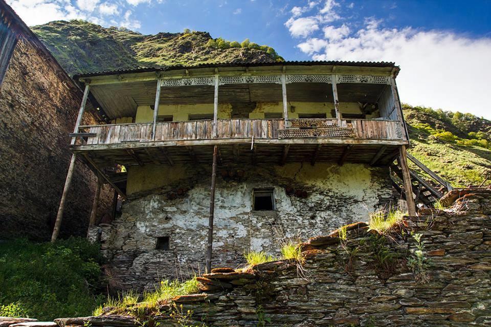 Guest House Qaldea Ushguli Esterno foto